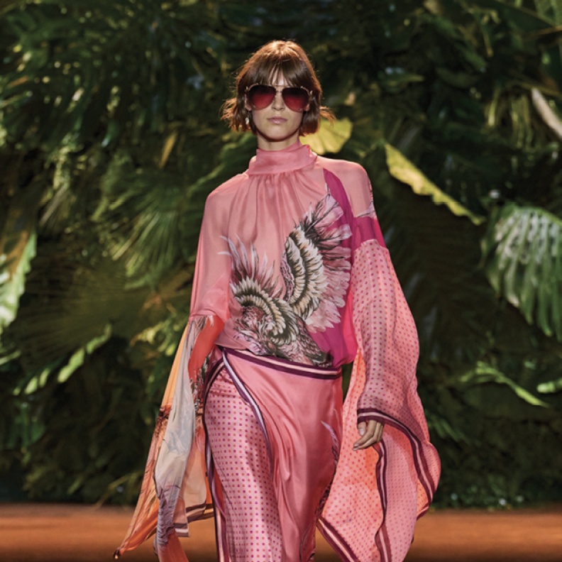 صيحات متجددة ومتنوعة من موسم ربيع وصيف 2024