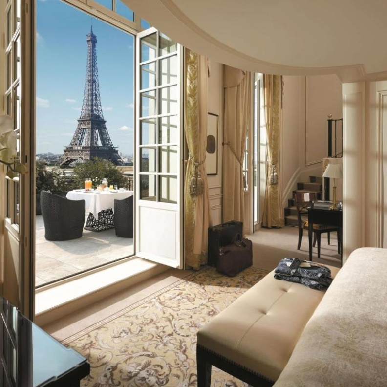 Shangri-La Hotel Paris