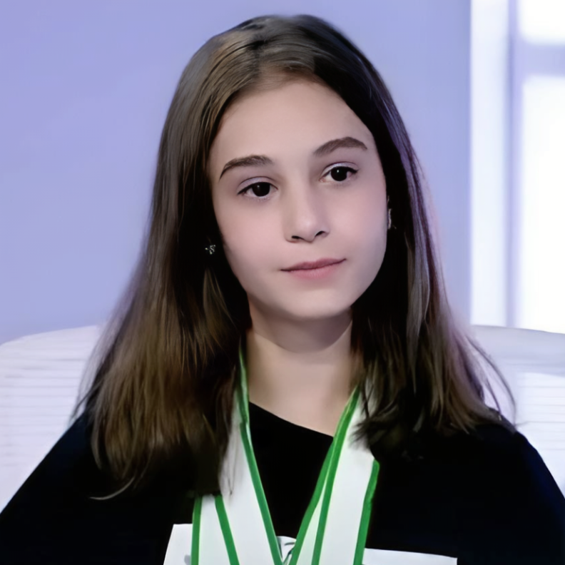 من هي لاعبة رياضة المواي تاي تسنيم القصاب؟