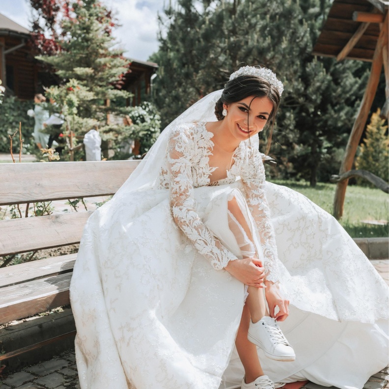 الحذاء يمنحك الراحة ويمكنك الرقص حتى أخر لحظة من زفافك