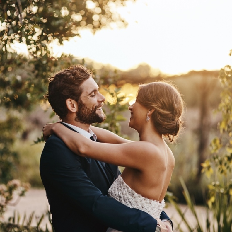 قبل يوم واحد من حفل الزفاف