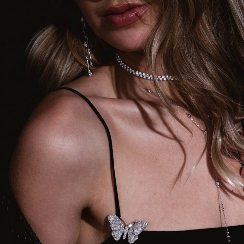 أجمل موديلات بروشات الفراشة