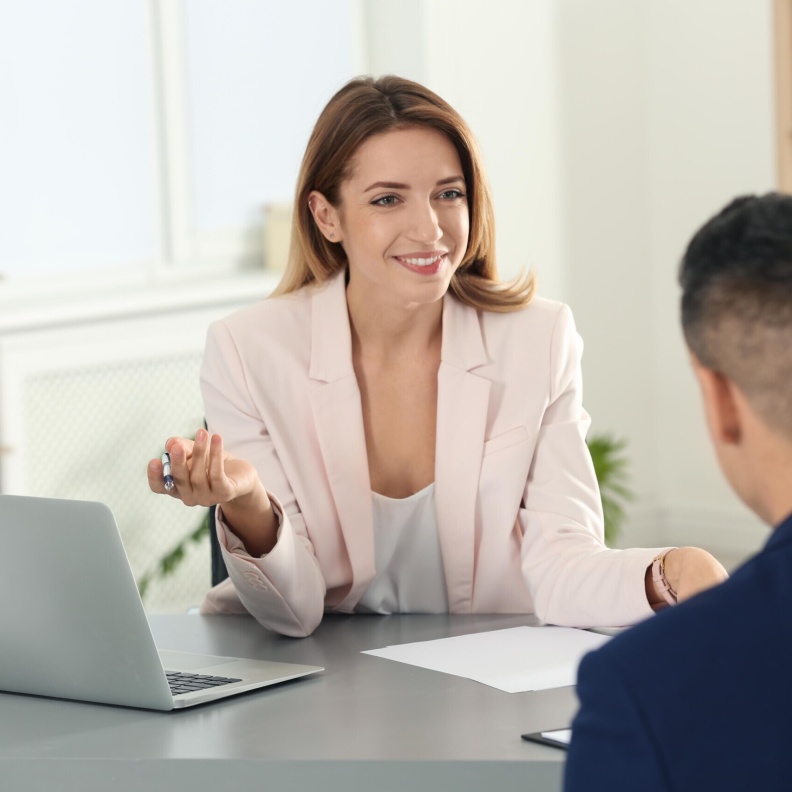 أسئلة رئيسية يطرحها الموظفون الأذكياء