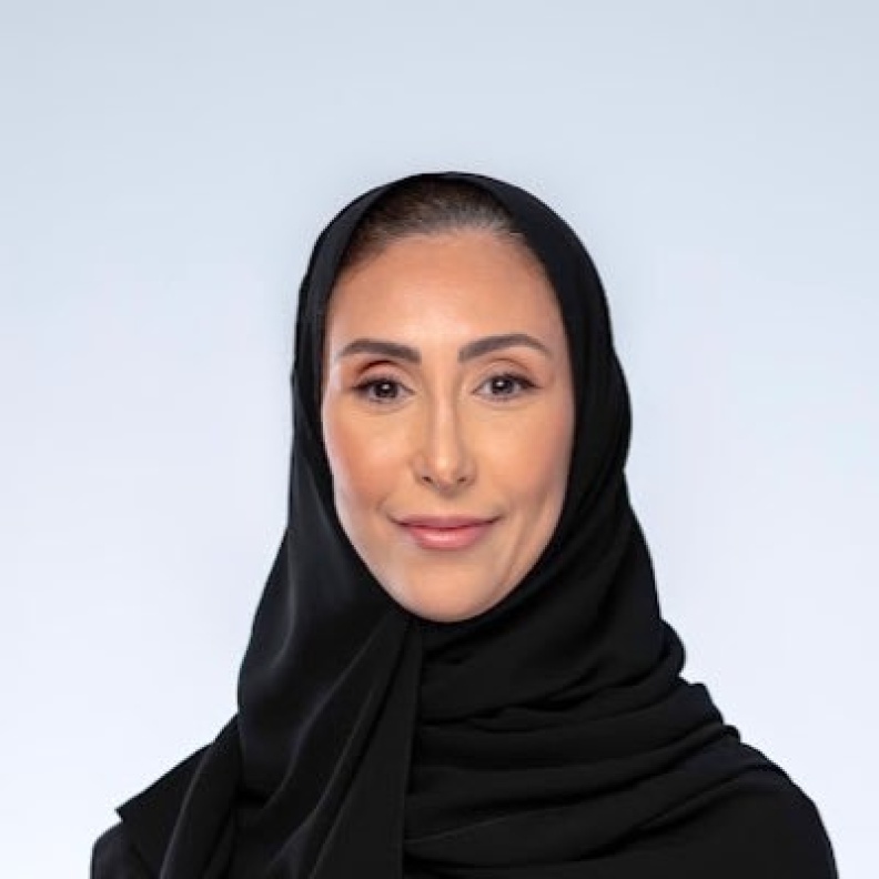 الدكتورة بتول باز