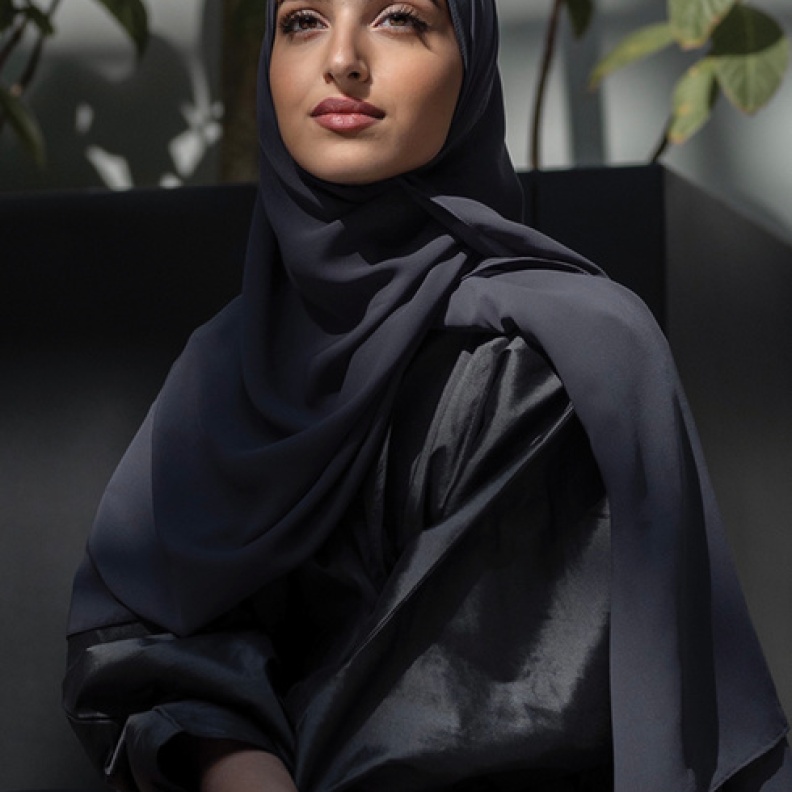 المصممة وعد الحمادي علامة GABI