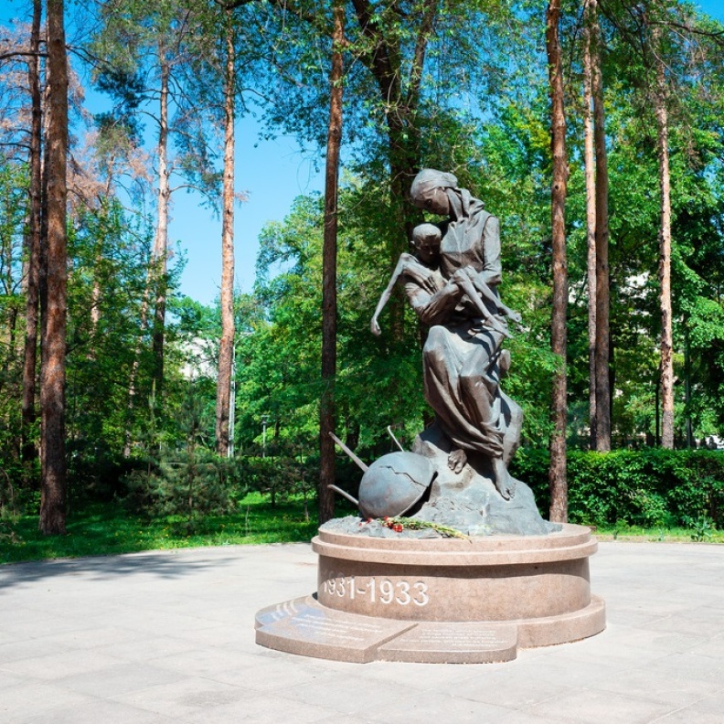 جولة سياحية رائعة لعشاق الثقافة في متاحف ألماتي في كازاخستان