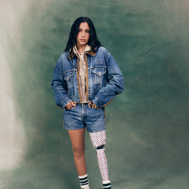 رانيا حماد عارضة أزياء مصرية وأم وناجية بطرفٍ صناعي