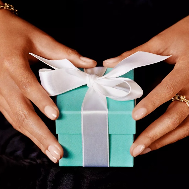 ما سرّ علبة تيفاني الزرقاء؟  