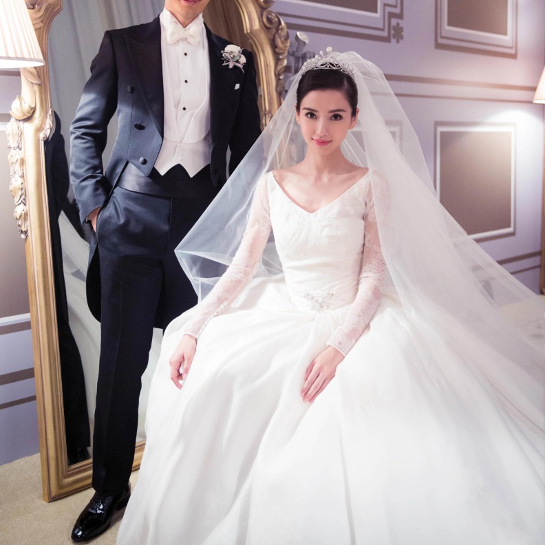 فستان زفاف أنجيلا بيبي