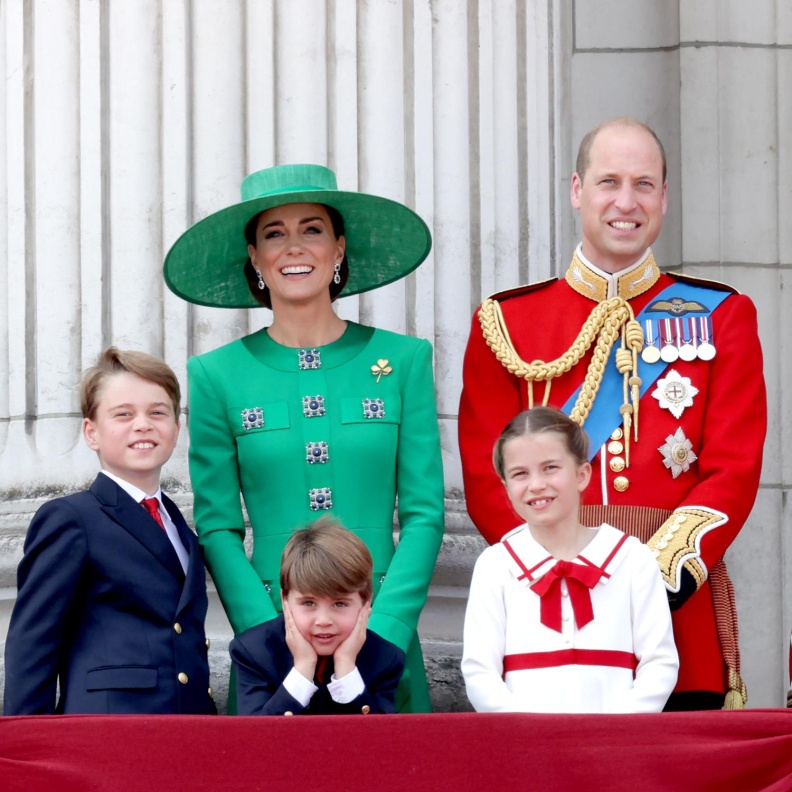 كيت ميدلتون اشترطت على القصر تربية أطفالها بطريقتها الخاصة