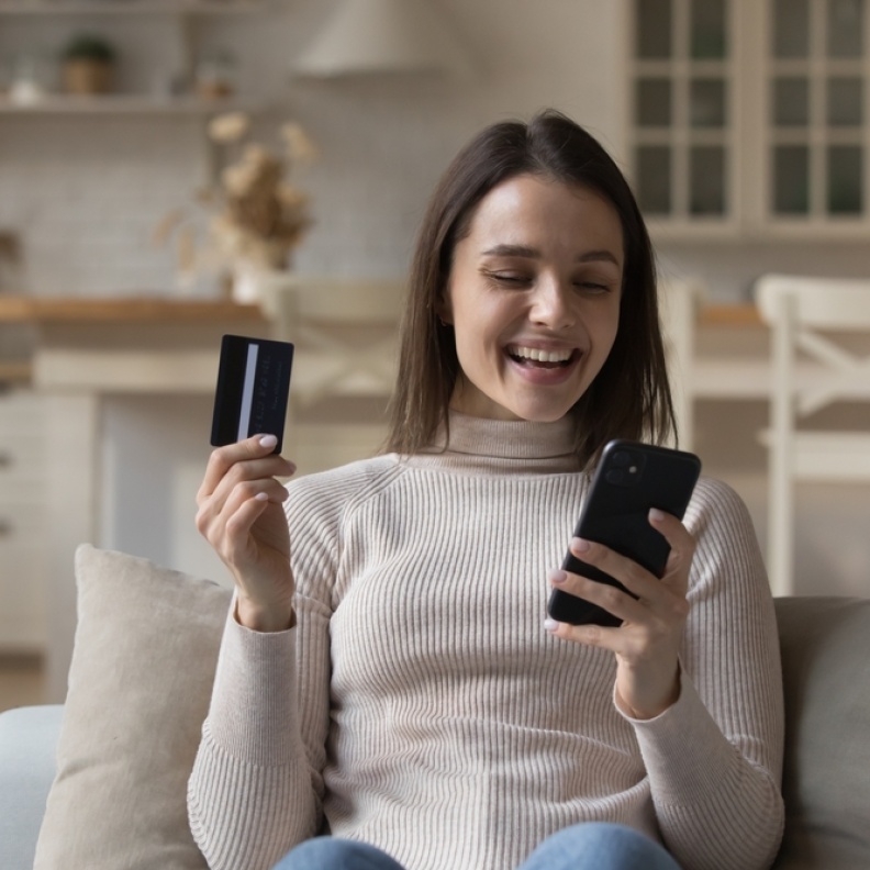 يُمكنك استغلال الهدايا المجانية لصالحك وجذب العملاء من خلالها