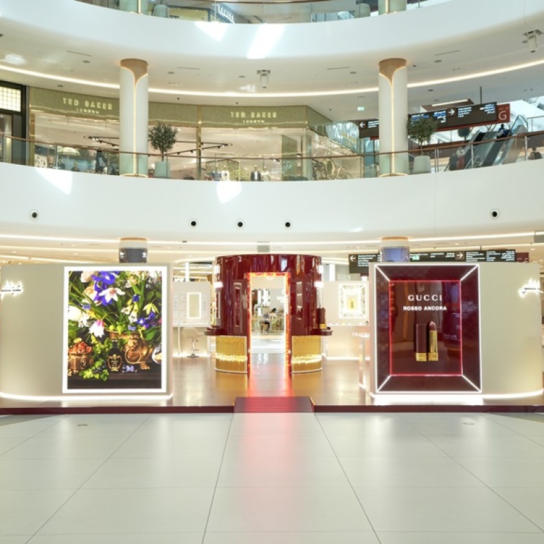 افتتحت Gucci Beauty منصّتها الجديدة في ستار أتريوم – دبي مول