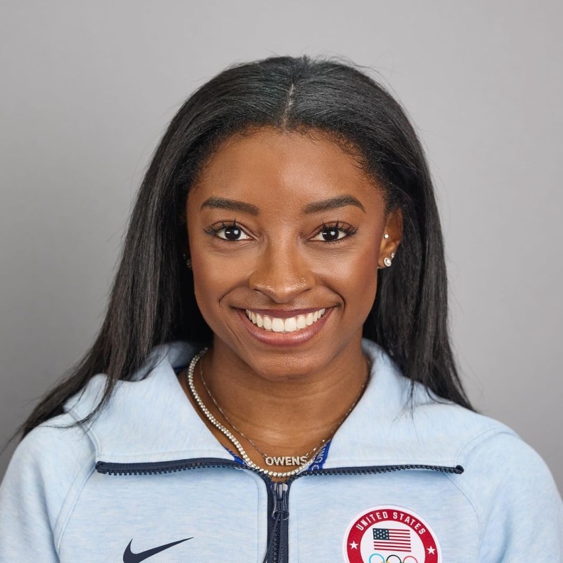 سيمون بايلز