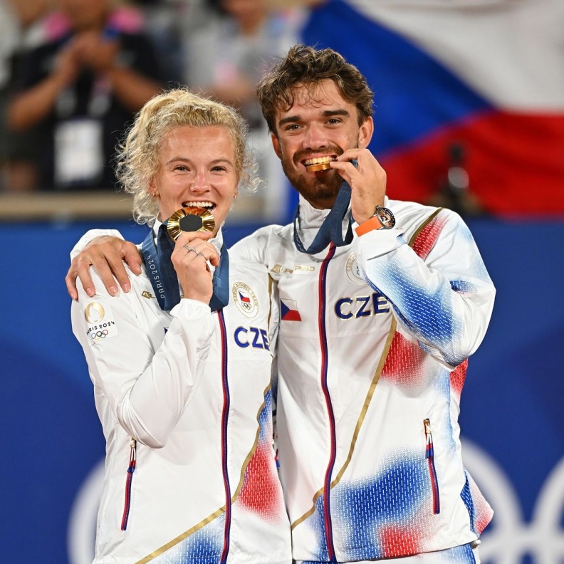 كاترينا سينياكوفا وتوماس ماتشاك 