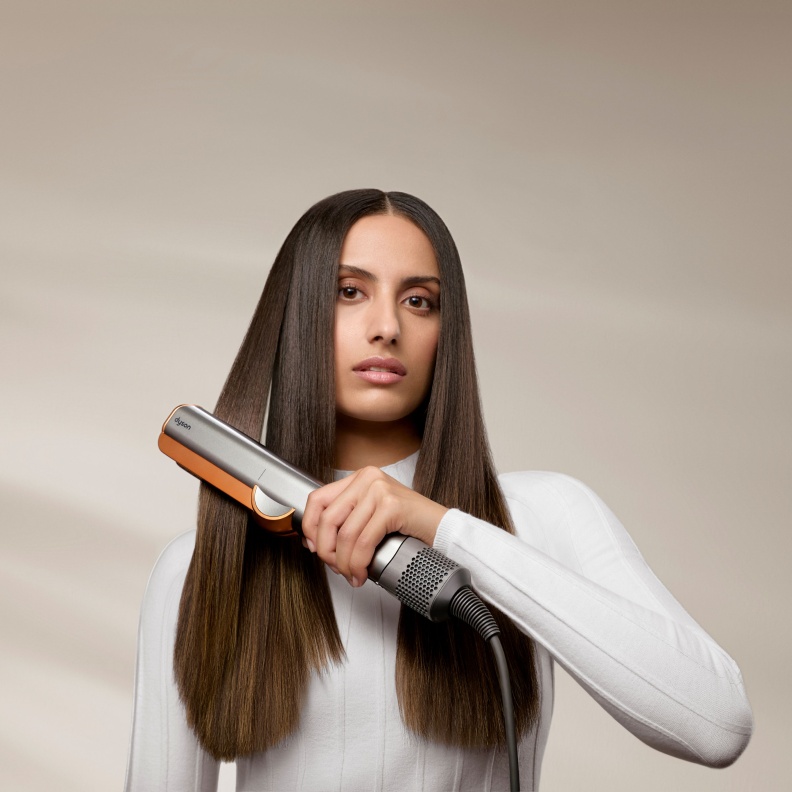 دايسون تطلق حملة FIRSTS للاحتفاء بالسيدات الرائدات في المنطقة