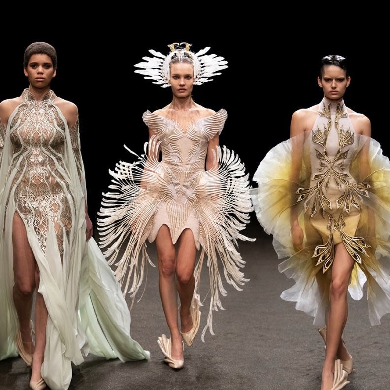 A Fashionable FUTURE