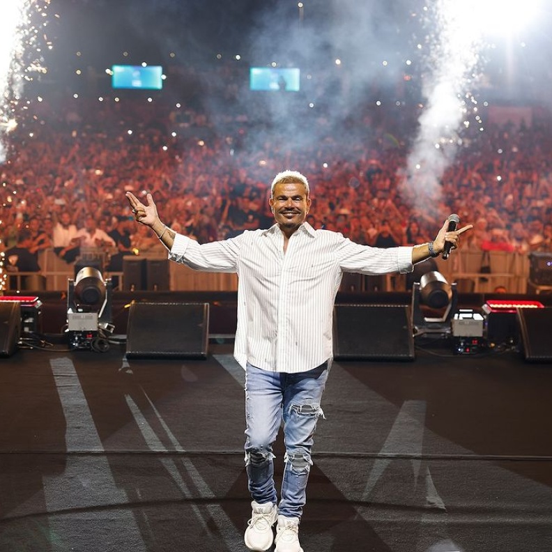 حفل عمرو دياب في العلمين الجديدة 