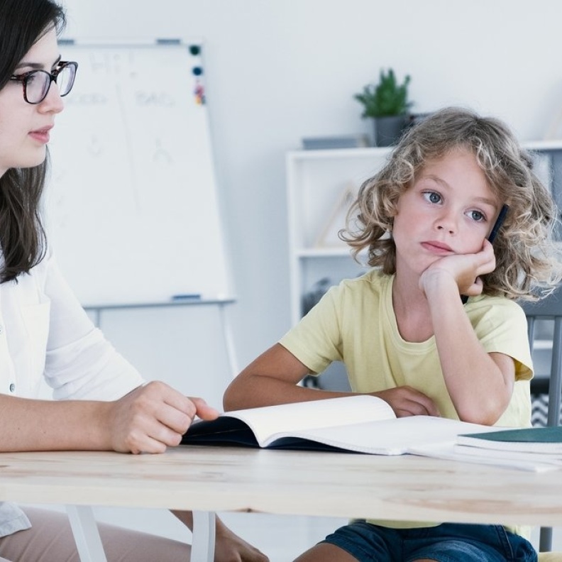 أعراض اضطراب فرط الحركة وتشتت الانتباه (ADHD)