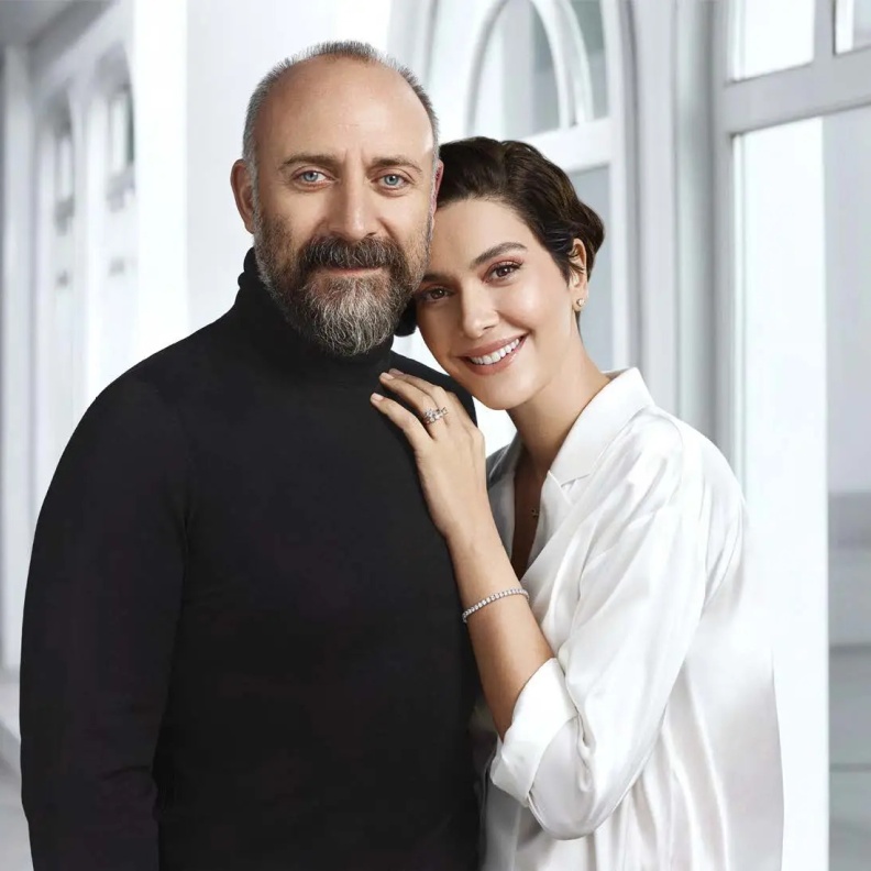 برغزار كورل Berguzar Korel وخالد أرغنتش Halit Ergenc