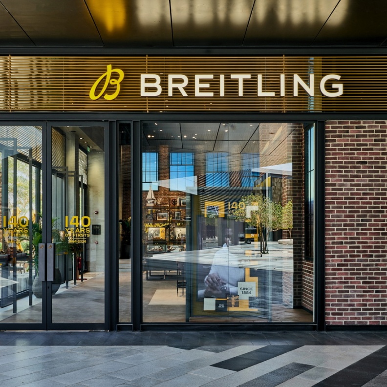 بريتلينغ BREITLING تفتتح أول بوتيك لها في واجهة روشن بمدينة الرياض