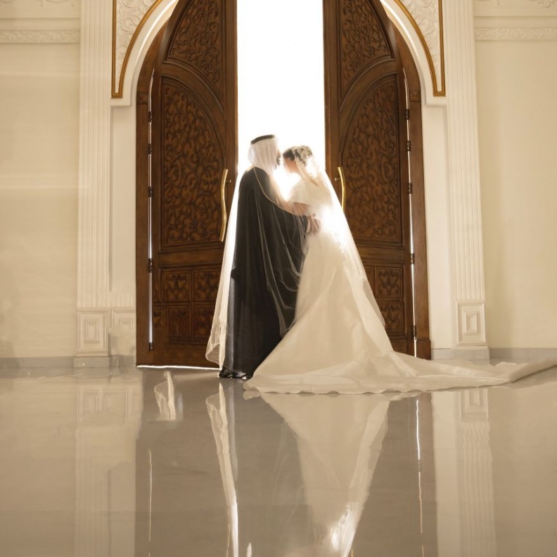 تصوير عروسين بكاميرا المصورة البتول الصادق