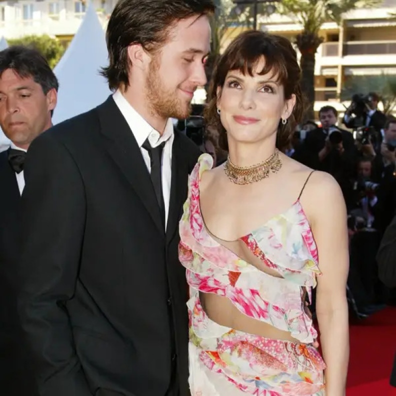 ساندرا بولوك Sandra Bullock وريان جوسلينج Ryan Gosling - فارق السن 16 عامًا