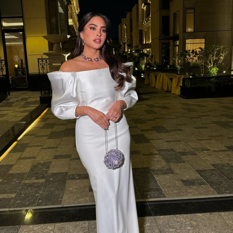 فوز الفهد بتصاميم مجوهرات مُذهلة في حفل إطلاق عطر جورجينا رودريغيز