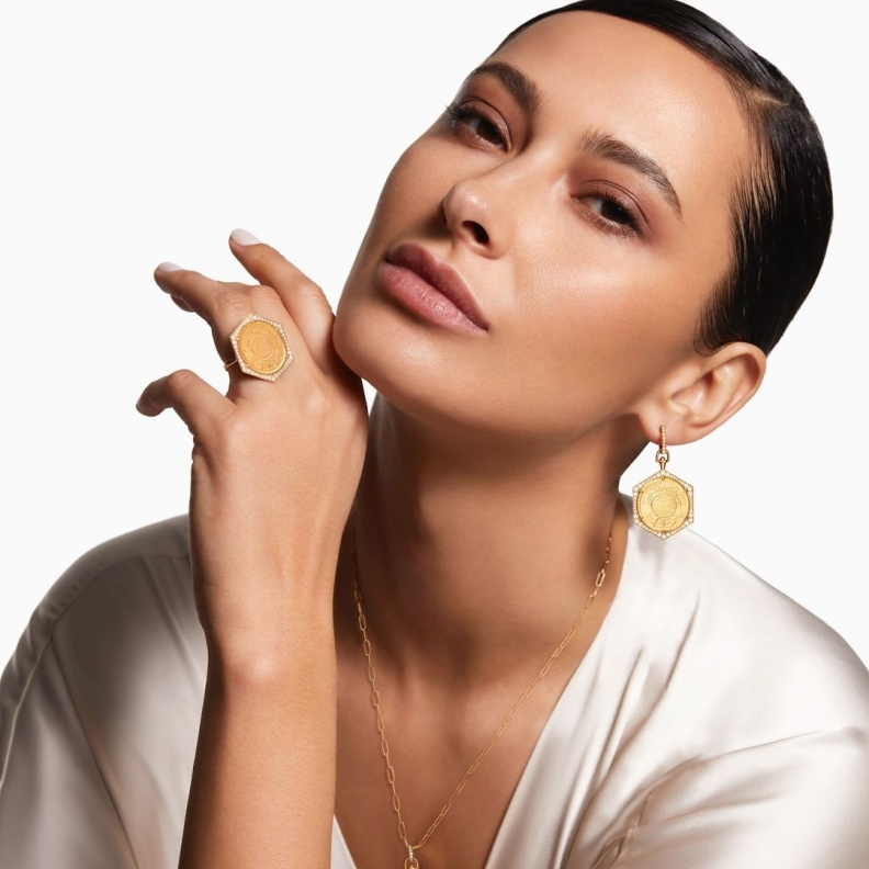 أبرز دور مجوهرات بتوقيع مصممين سعوديين بالتزامن مع اليوم الوطني السعودي