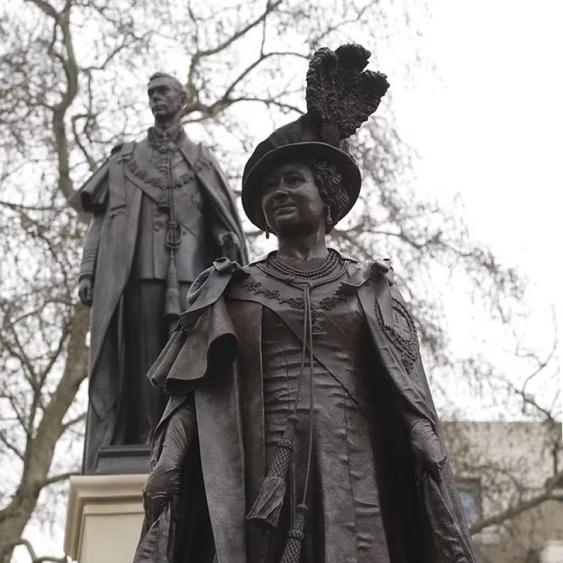 نصب تذكاري وطني جديد للملكة إليزابيث الثانية في لندن