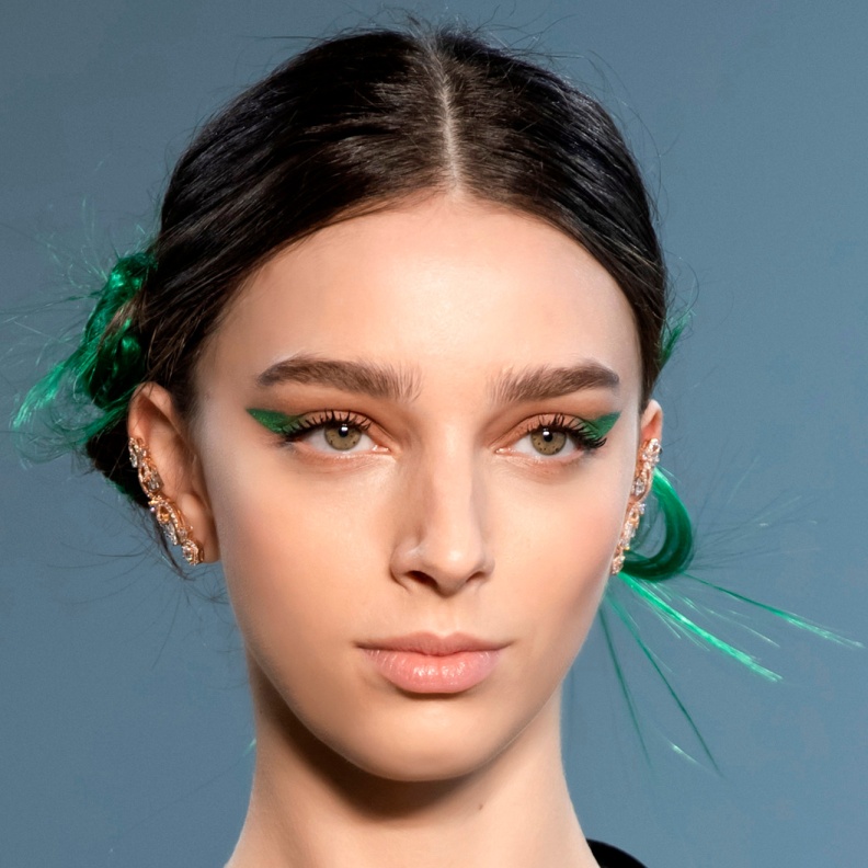 عطور تعكس سعادتك في اليوم الوطني السعودي