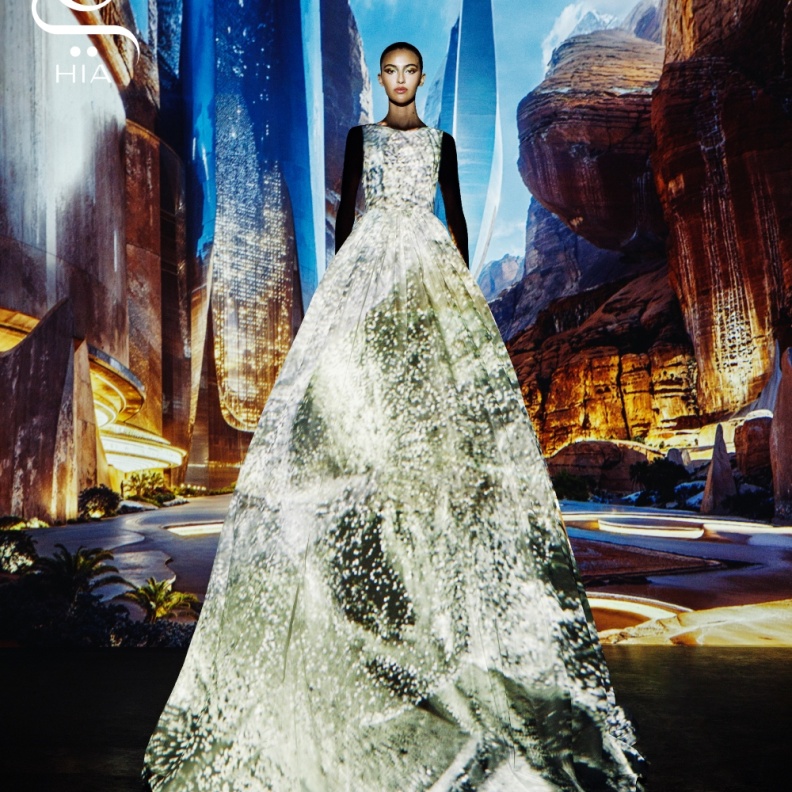 "الثقافية" تلقي الضوء على أغلفة عدد سبتمبر من "هي": احتفاء بماضي السعودية وحاضرها ومستقبلها 