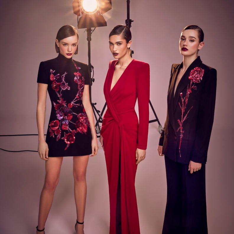 إطلالة من Zuhair Murad