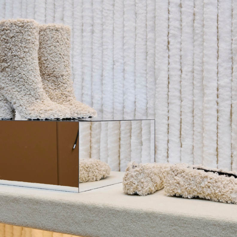 Sergio Rossi تصاميم أحذية الفرو من