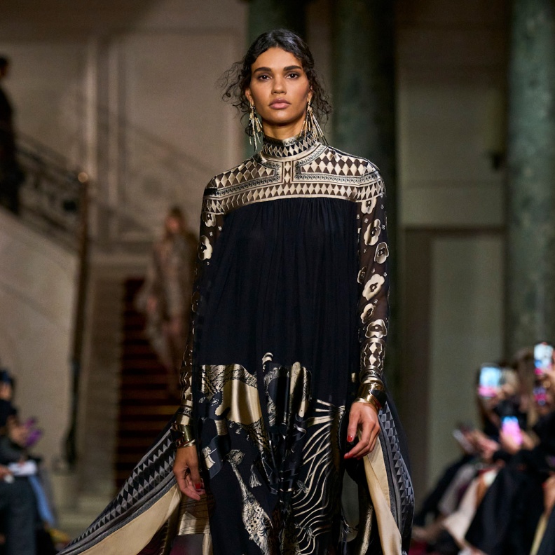 إطلالة من Zimmermann