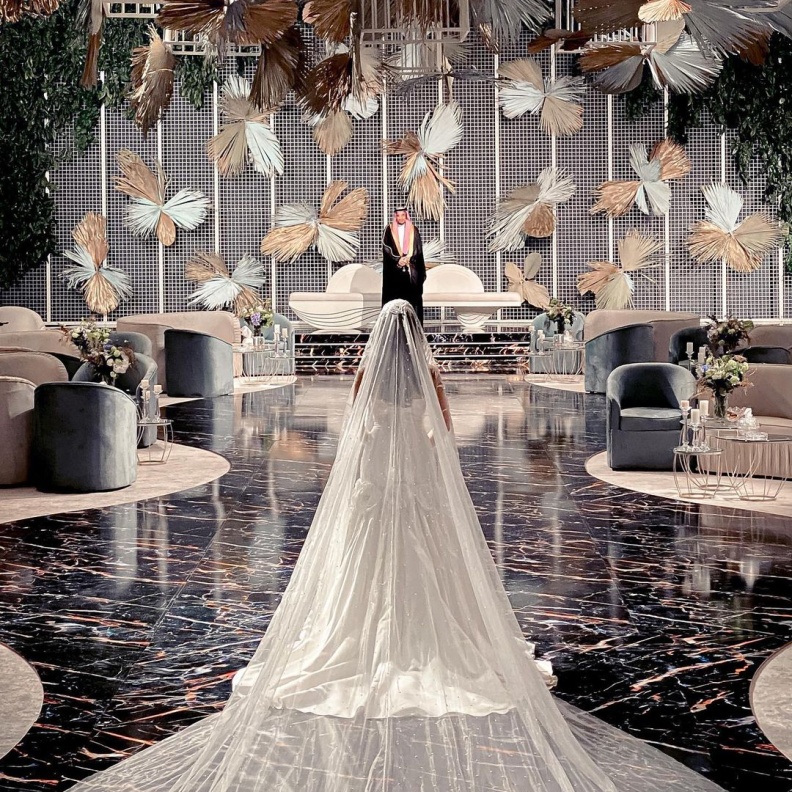        تفاصيل تهتم بها العروس السعودية في إطلالتها تجعلها الأكثر أناقة وتميزاً !