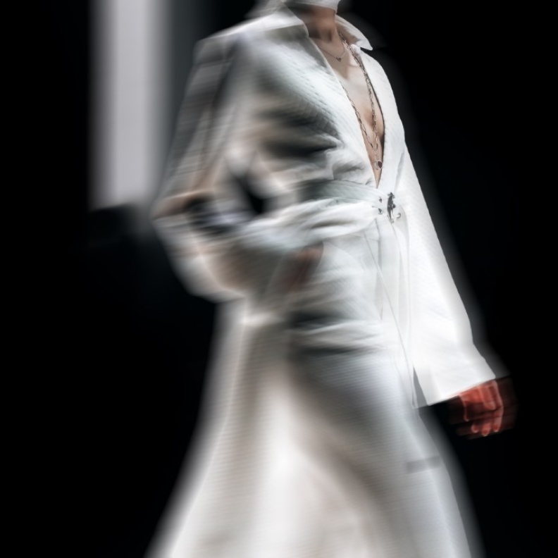 "بيوند ستيتش"... نهج متكامل لدعم علامات أزياء ناشئة تقودها النساء في مصر بدعم من البنك الأوروبي وبالشراكة مع "ميزون بيراميد"