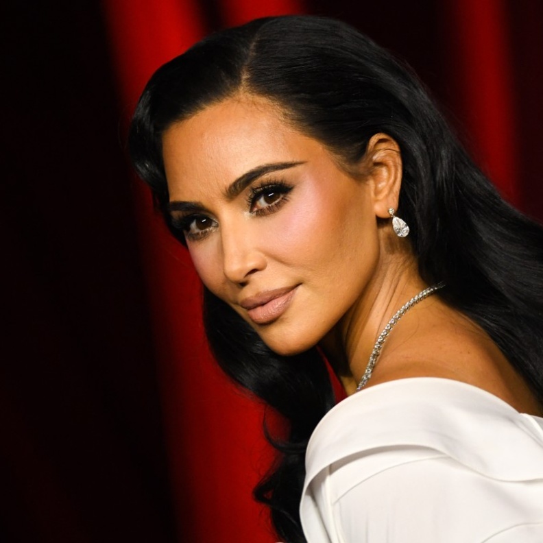 إطلالات النجمات العالميات في حفل Annual Academy Museum Gala لعام 2024