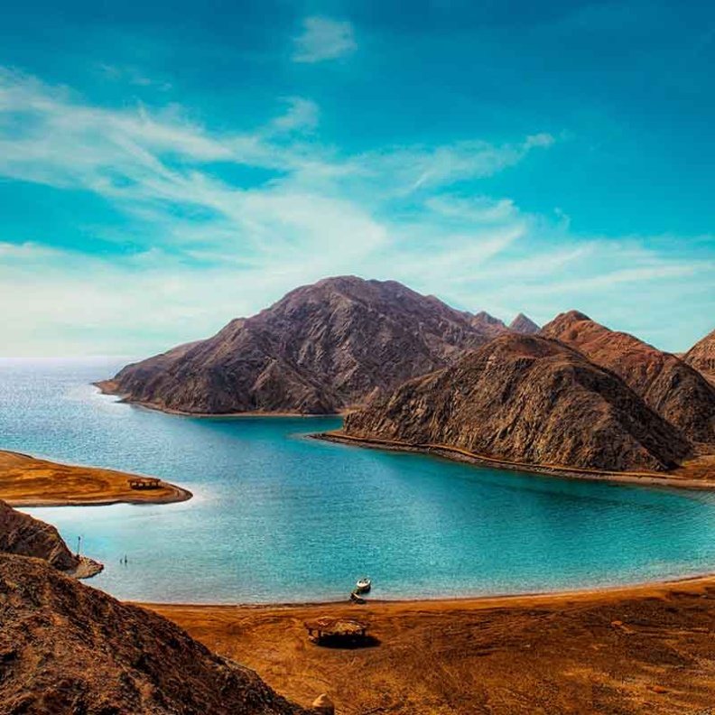 السياحة في طابا