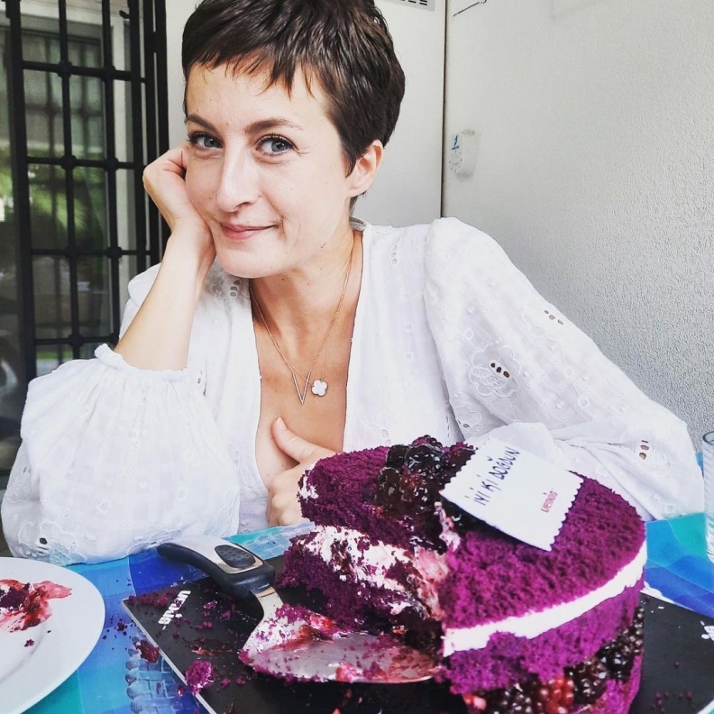 نجمات تركيات تغلبن على سرطان الثدي