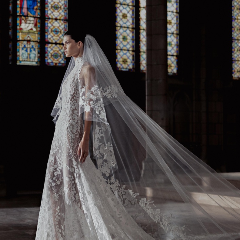 طرحات مطرزة لعروس زهير مراد