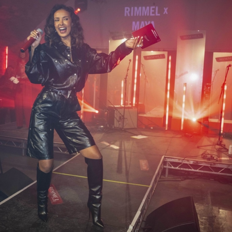 عيشي إطلالتك اللندنية: ريميل لندن تطلق شعارها الجديد