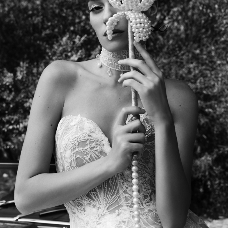 خط موضة جديد يعنون إطلالات زفاف خريف 2025:  تصاميم سعيد قبيسي تحاكي الإبداع في موضة العروس