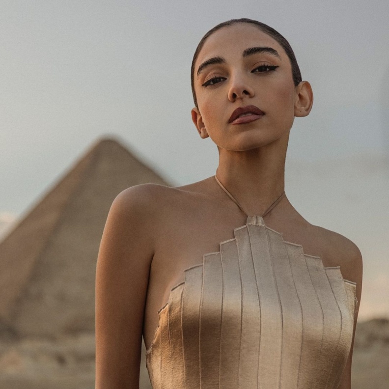 سلمى أبو ضيف وزوجها