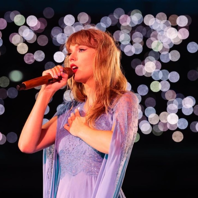 تايلور سويفت 