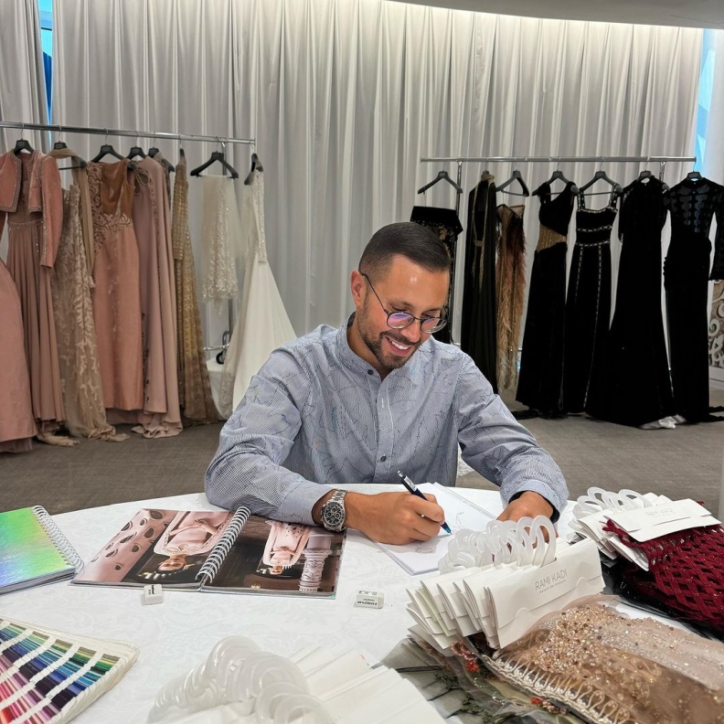 رامي قاضي يروي في الجزء الأول من Designer Takeover قصته مع الموضة والتصميم: من باريس إلى الميتافيرس