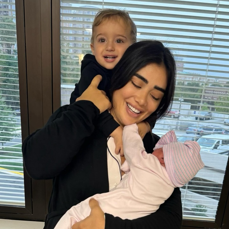 جيسيكا عازار