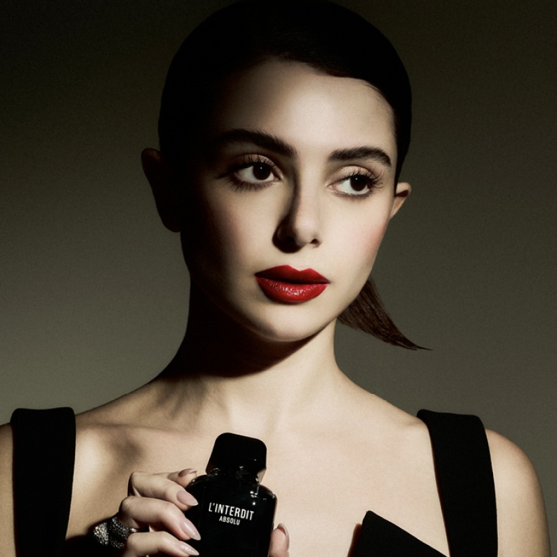 خاص "هي": Timeless Glamour مع ماريتا الحلاني واحتفال بعطر L'INTERDIT ABSOLU من Givenchy