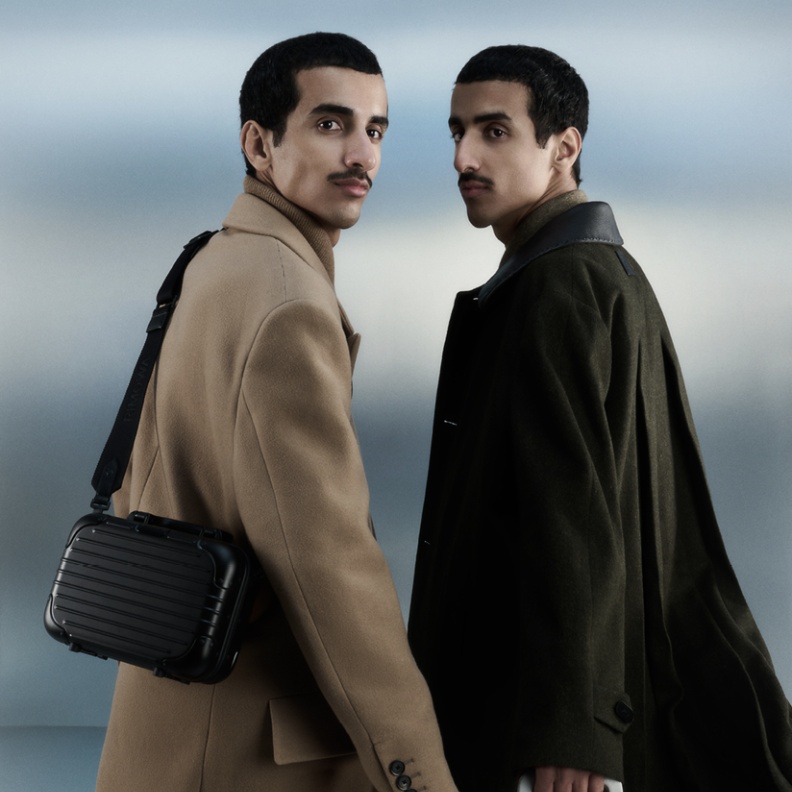 جلسة تصويرية خاصة بدار Rimowa بعنوان "The Originality of Rimowa’s Original Bag"