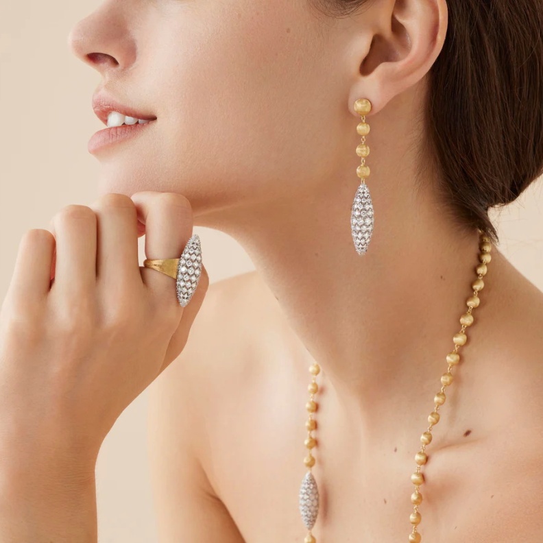 أقراط AFRICA ALTA  من Marco Bicego