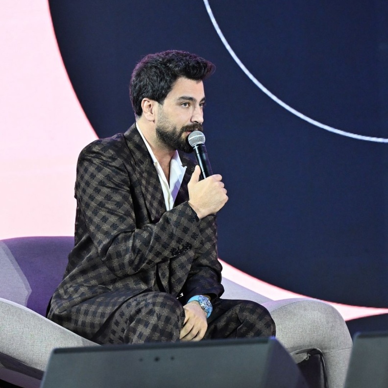 معتصم النهار في حوار خاص بمؤتمر "هي هب"